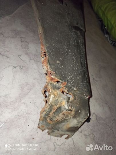 Крыло переднее левое jeep grand cherokee wk1 2005г