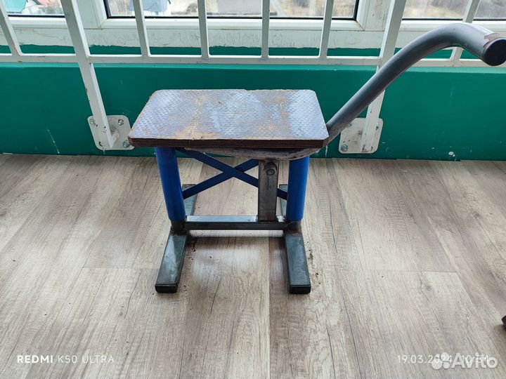 Подножка для мотоцикла