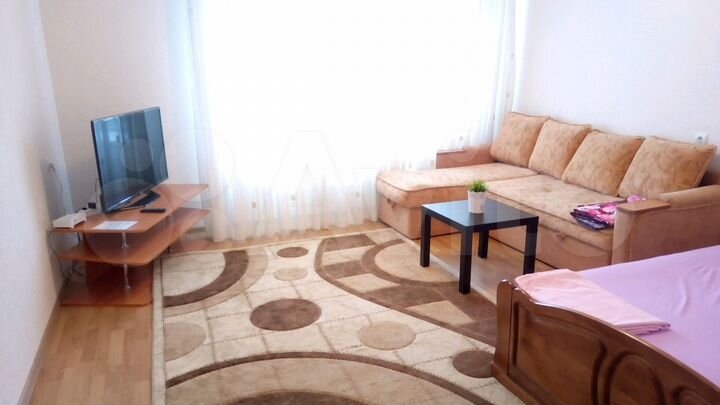 1-к. квартира, 45 м², 2/10 эт.