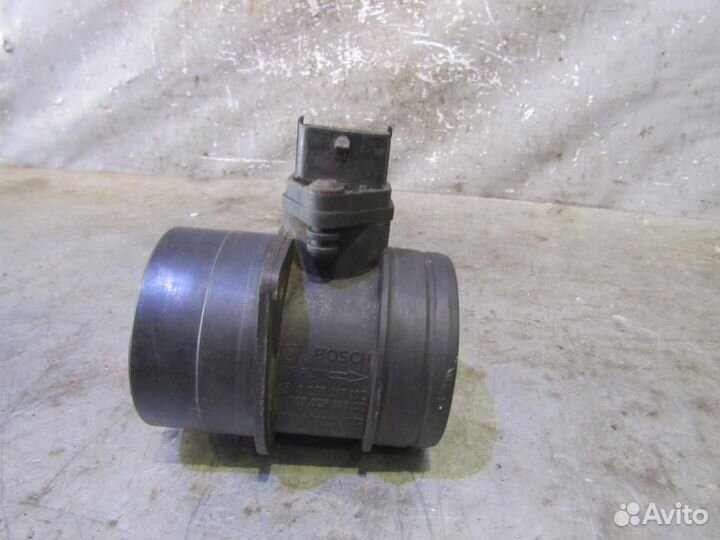 Расходомер воздуха (массметр) Porsche Cayenne 200