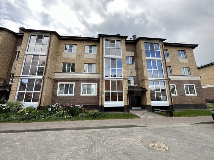2-к. квартира, 56,6 м², 3/3 эт.