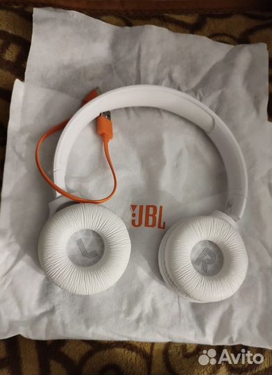 Беспроводные наушники jbl tune 510bt