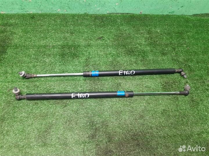 Амортизатор капота Subaru Legacy/ Outback BM/B14