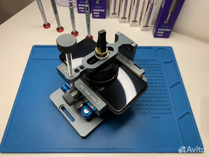 Присоска для снятия дисплея