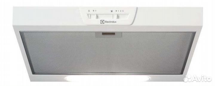 Новая вытяжка Electrolux lfu9215w