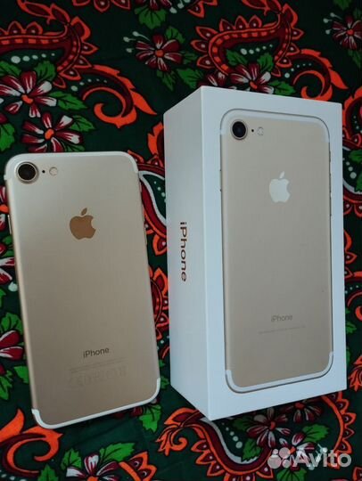 Телефон iPhone 7 128gb