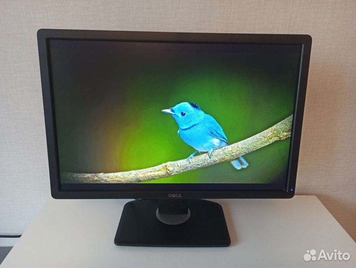 Монитор Dell 22