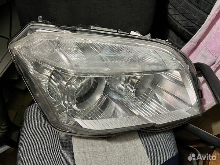 Фара правая GLK300 X204