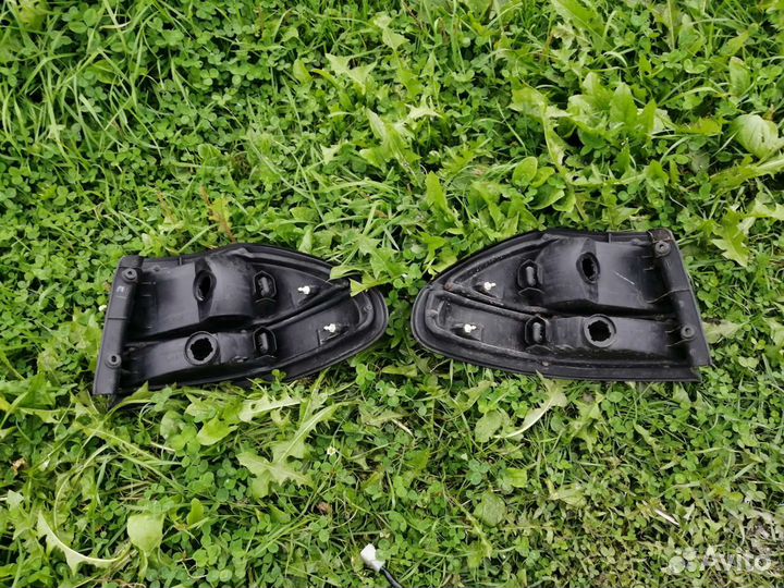 Задний фонарь Mazda 626