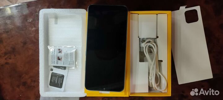 realme C21, 4/64 ГБ