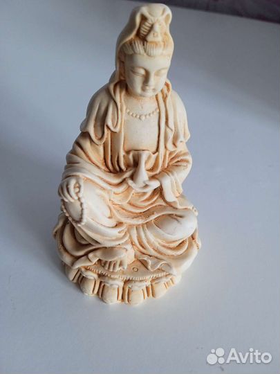 Статуэтки Будда, Хотей, Гуаньинь