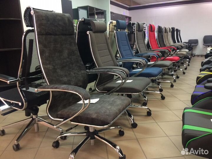 Комфортное кресло руководителя