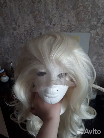 Парик блонд