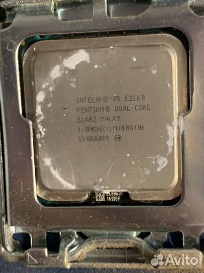 Материнская плата с процессором и видеокартой