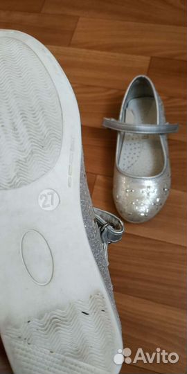 Туфли для девочки и балетки для танцев