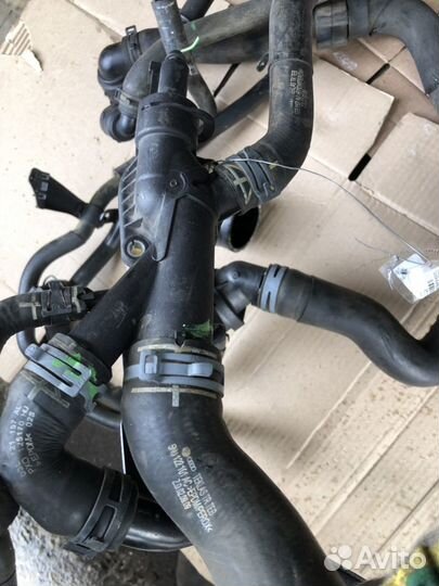 Патрубки охлаждения 2.0 TDI cbab VW Tiguan