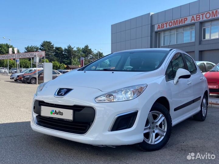 Peugeot 308, 2011
