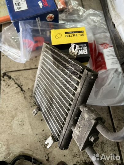 Радиатор масляный Mercedes R230 ABC