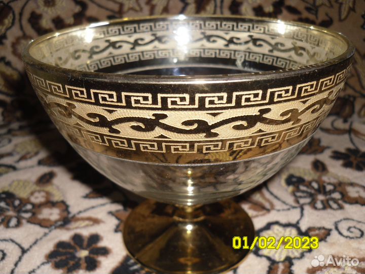 Ваза латунь.Ваза золото