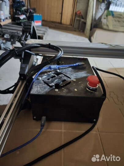 Фрезерный станок с чпу по дереву