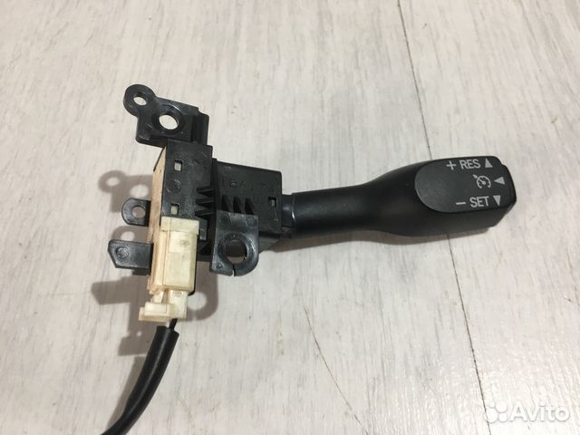 Переключатель круиз-контроля lexus IS350 3.5 ат се