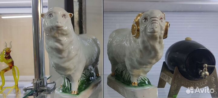 Фарфоровые статуэтки Овца с Бараном