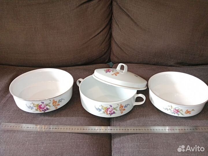 Набор столовой посуды на 12 персон