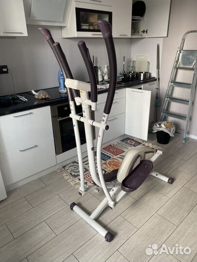 Эллиптический тренажер domyos