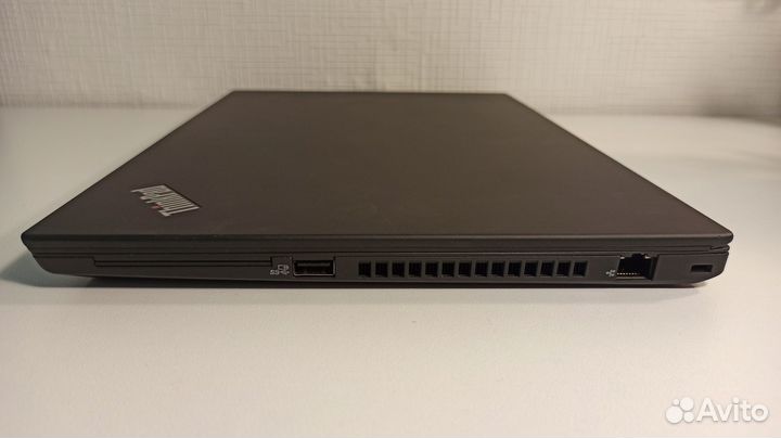 Lenovo ThinkPad T490 i5-8365U/32Gb/1024Gb