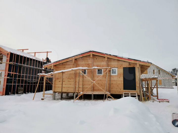 Коттедж 70 м² на участке 10,5 сот.