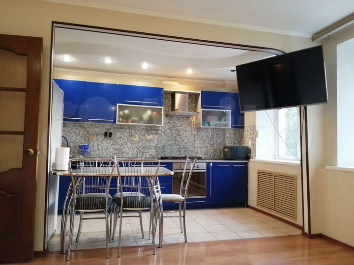 4-к. квартира, 91 м², 2/9 эт.