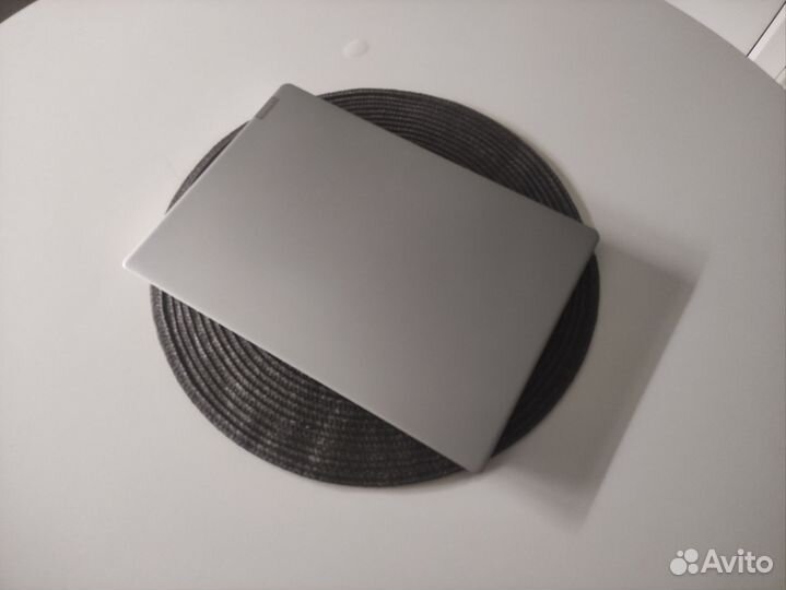 Lenovo 330s-14ast