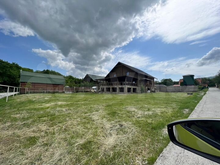 Дом 450 м² на участке 10 сот.