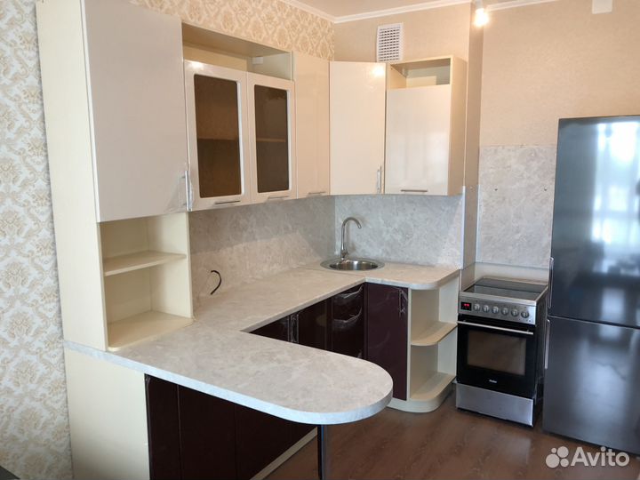 Кухня мдф 2,2х1,1м от производителя