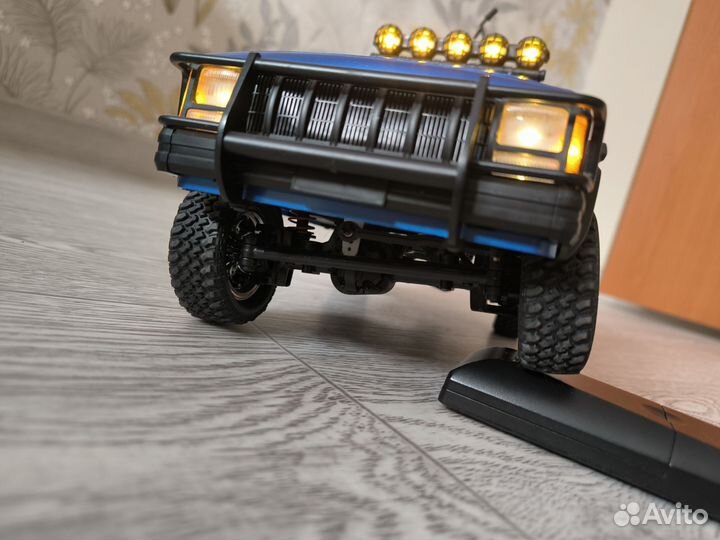 Радиоуправляемый 4WD джип трофи MN-78