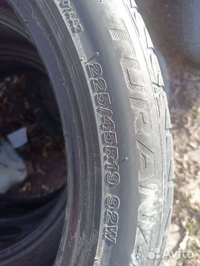 Bridgestone Turanza T001 2.25/4.5 R19