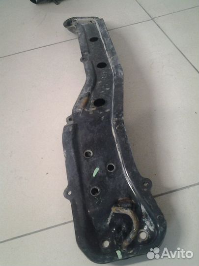 Хундай Матрикс.2001-2010г.Балка пер.продольная