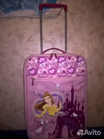 Чемодан для девочки