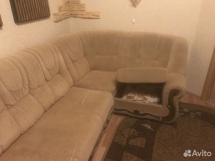 Угловой диван + Кресло