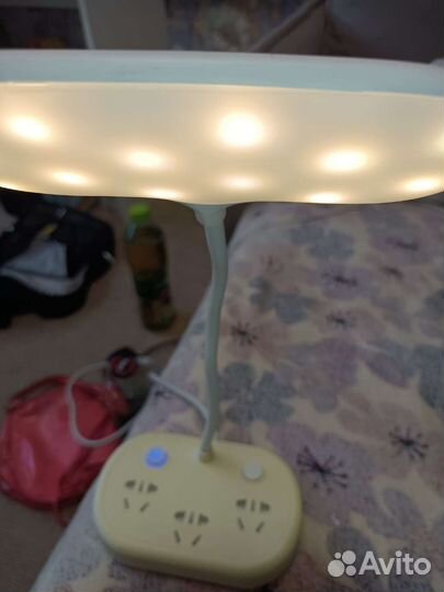 Лампа настольная
