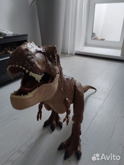 Тираннозавр рекс от маттел