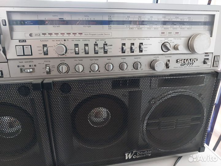 Магнитола sharp 777