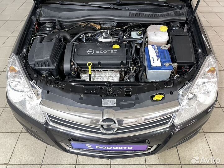 Opel Astra 1.8 МТ, 2011, 185 675 км