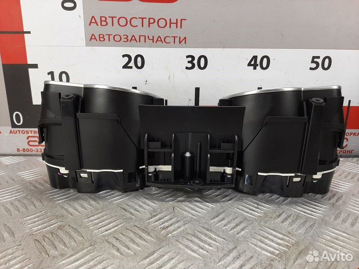 Щиток приборов (приборная панель) Audi A5 8T 2010