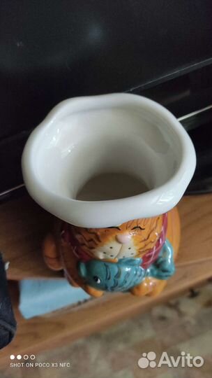 Ваза рыжий кот