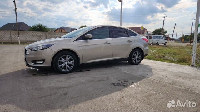 Ford Focus 1.6 AMT, 2016, 213 000 км с пробегом, цена 1230000 руб.