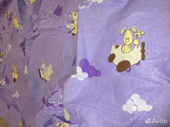 Простынь на резинке 120:60 новая