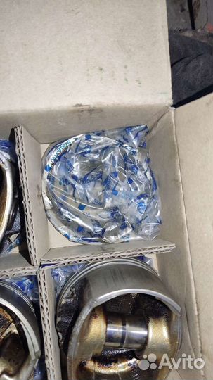 На kia спектра поршня кольца.Ниссан