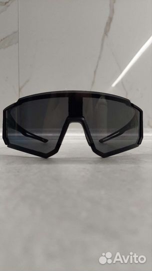 Спортивные очки