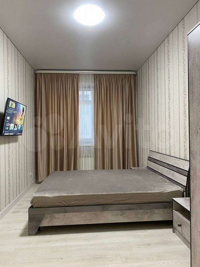 2-к. квартира, 65 м², 1/4 эт.